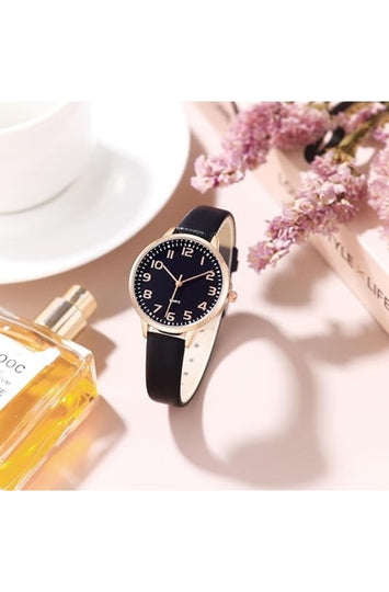 Women's Analog Quartz Watch with Leather Strap
